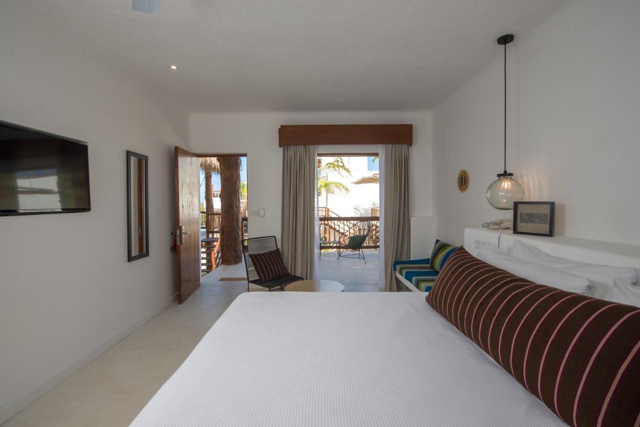 Villas Hm Palapas Del Mar Isla Holbox Exterior photo