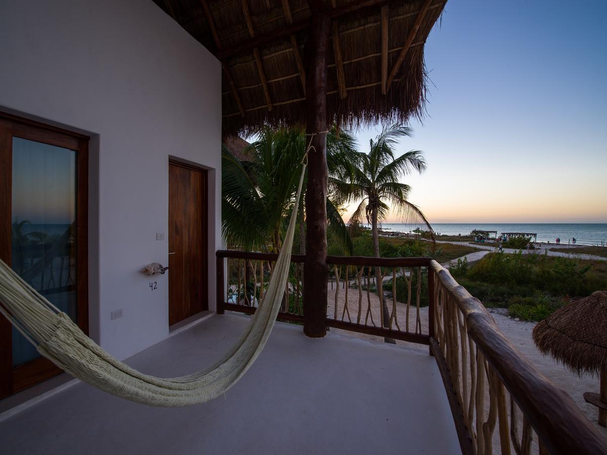 Villas Hm Palapas Del Mar Isla Holbox Exterior photo